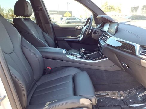 Used 2021 BMW X5 sDrive40i w/ Convenience Package image 10