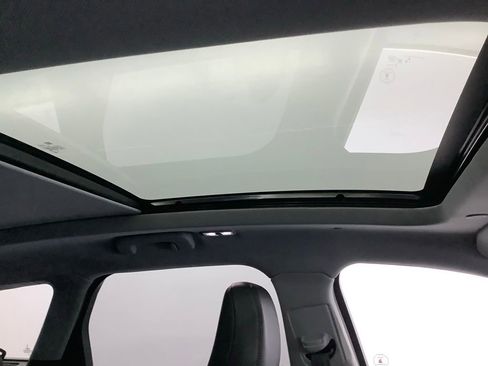 Used 2021 Lincoln Corsair Reserve w/ Equipment Group 201A image 20