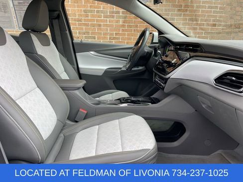 Used 2023 Chevrolet Bolt EUV Premier image 26
