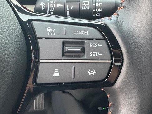 Certified 2026 Honda HR-V Sport image 21