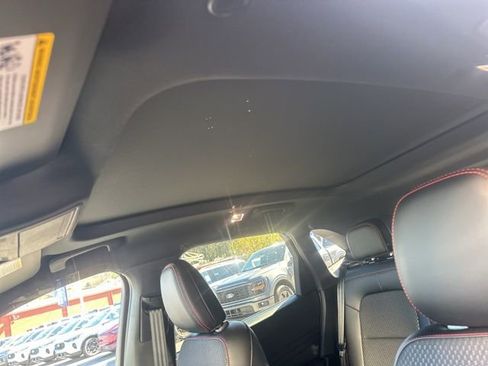 New 2026 Ford Escape ST-Line w/ Tech Pack #1 image 15