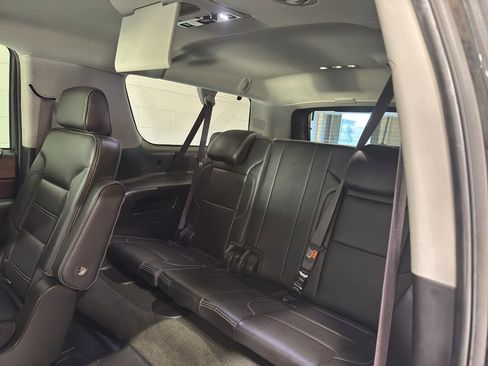 Used 2017 GMC Yukon XL Denali w/ Open Road Package image 13