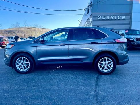 Used 2021 Ford Edge SEL w/ Cargo Accessory Package image 2