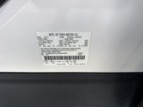 Used 2018 Ford Explorer Sport AWD/4WD image 35