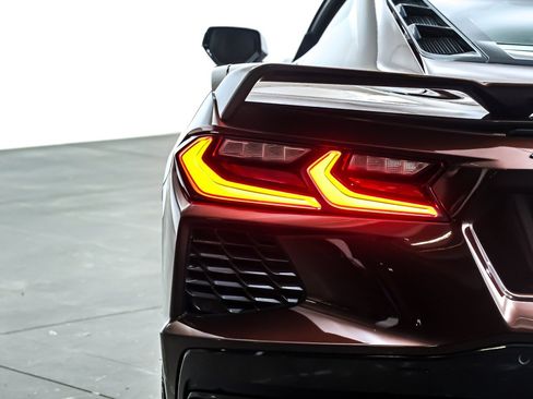 Used 2023 Chevrolet Corvette Stingray Premium Cpe w/ Z51 Performance Package image 14