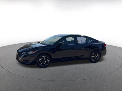 Used 2025 Nissan Sentra SV FWD image 8