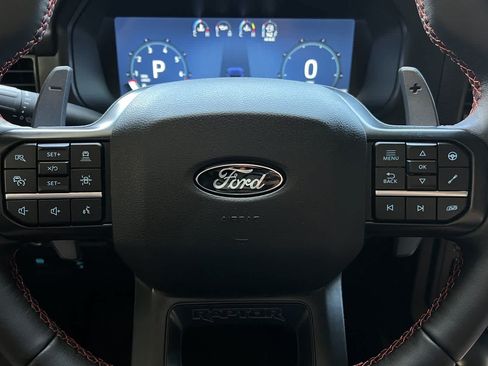 Used 2025 Ford F150 Raptor AWD/4WD image 25