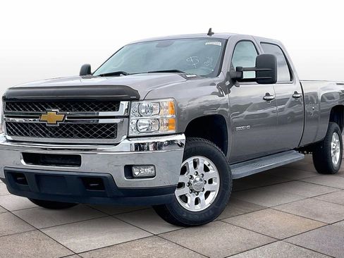 Used 2014 Chevrolet Silverado 3500 LTZ w/ LTZ Plus Package RWD image 11