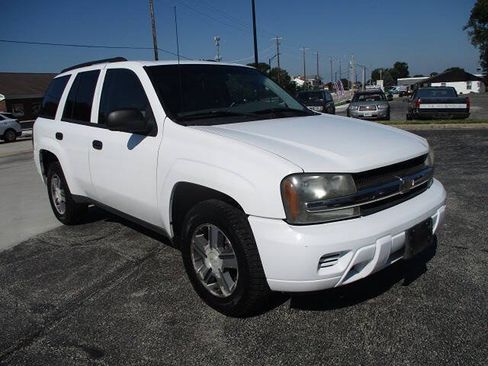 Used 2007 Chevrolet TrailBlazer LS w/ Skid Plate Package AWD/4WD image 28