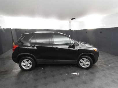 Used 2022 Chevrolet Trax LT w/ LT Convenience Package