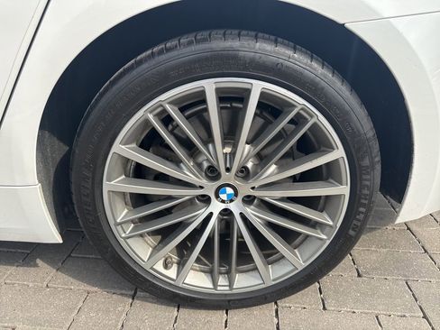 Used 2018 BMW 540i image 11