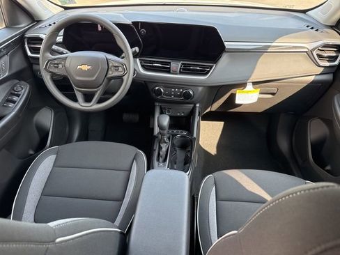 New 2026 Chevrolet TrailBlazer LS w/ LS Convenience Package image 18