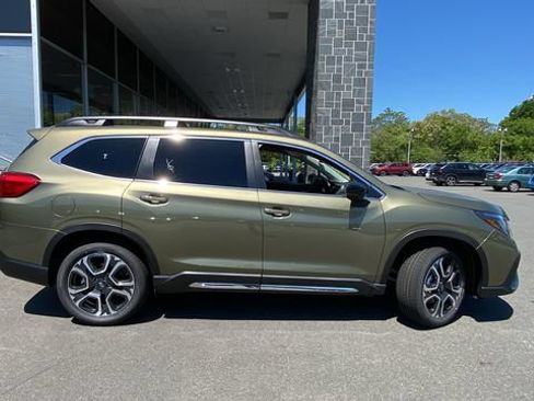 New 2026 Subaru Ascent Limited AWD/4WD image 8