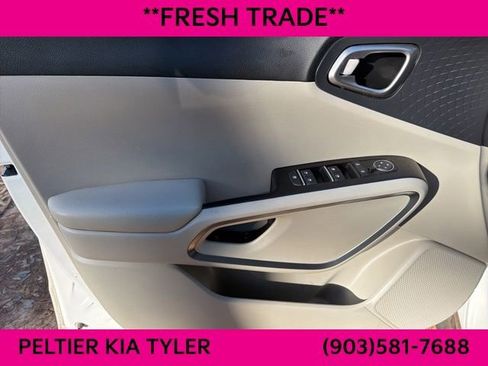 Certified 2020 Kia Soul S image 14