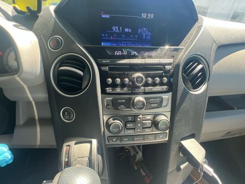 Used 2015 Honda Pilot EX-L image 2