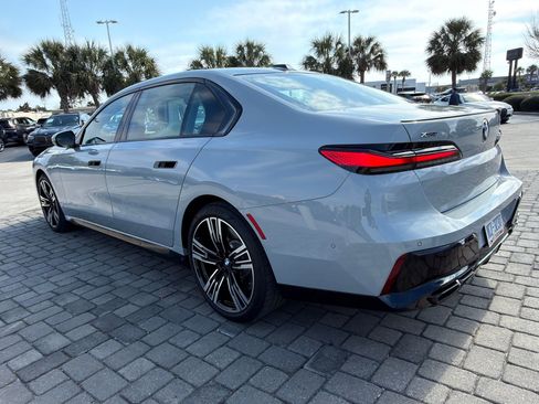 Certified 2024 BMW 760i xDrive w/ Executive Package image 11