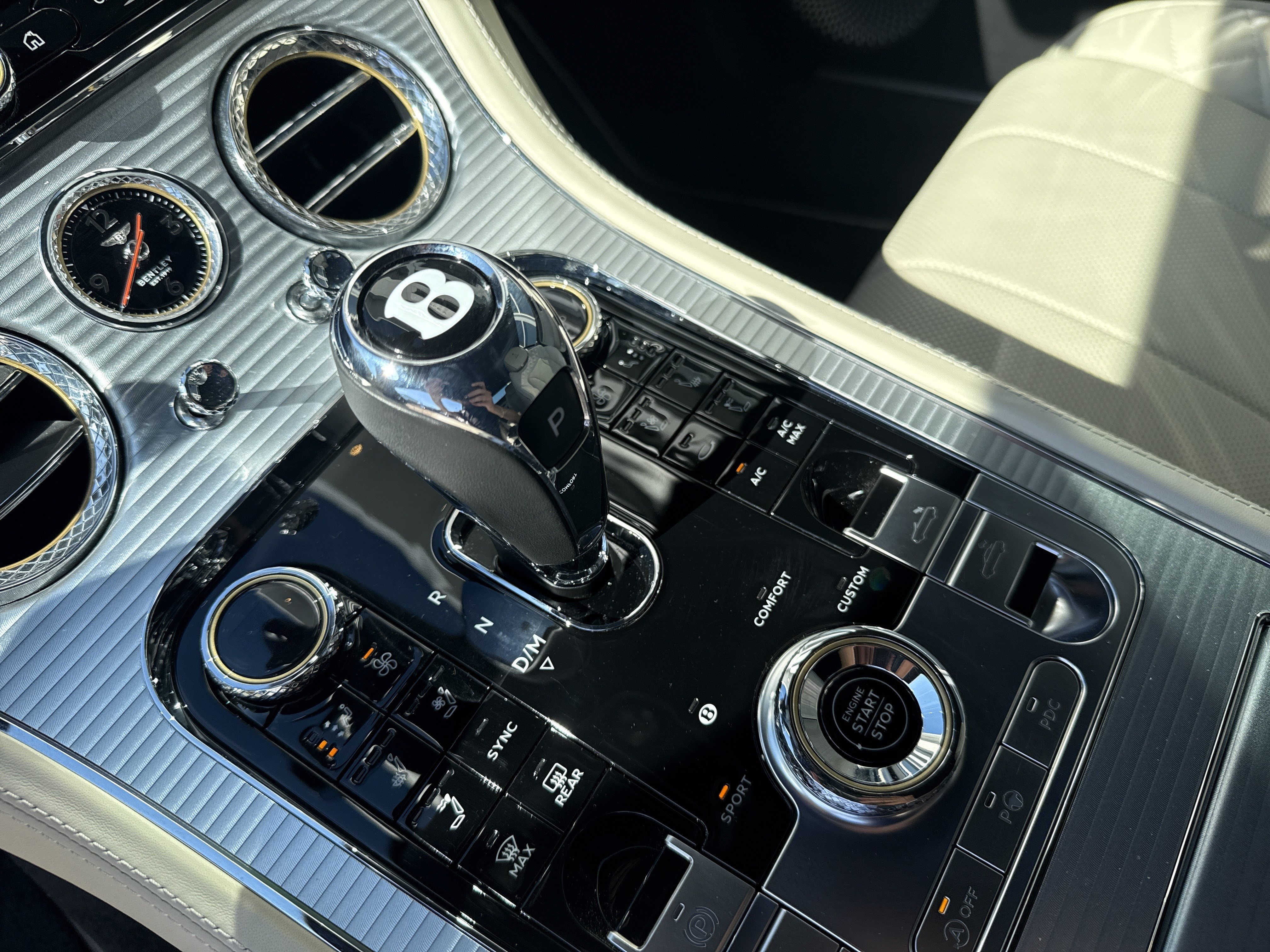 Used 2022 Bentley Continental GT AWD/4WD image 18