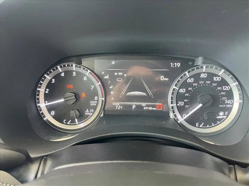 Used 2024 Toyota Highlander LE image 14