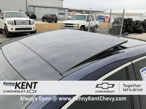 Used 2021 Toyota Camry XSE w/ Carpet Mat Package (TMS) image 10