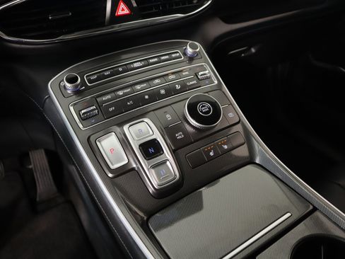 Used 2021 Hyundai Santa Fe SEL w/ Convenience + Premium Package image 9
