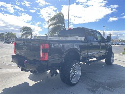 Used 2024 Ford F250 XLT w/ Black Appearance Package image 8