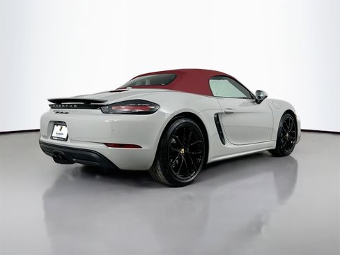 Certified 2024 Porsche 718 Boxster image 7