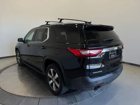 Used 2018 Chevrolet Traverse LT w/ LPO, 'HIT The Road' Package image 9