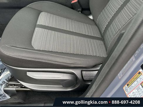 Certified 2023 Kia Sorento LX FWD image 16