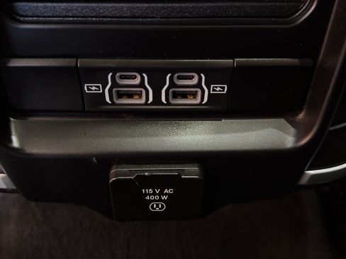 Used 2022 RAM 1500 Big Horn AWD/4WD image 13