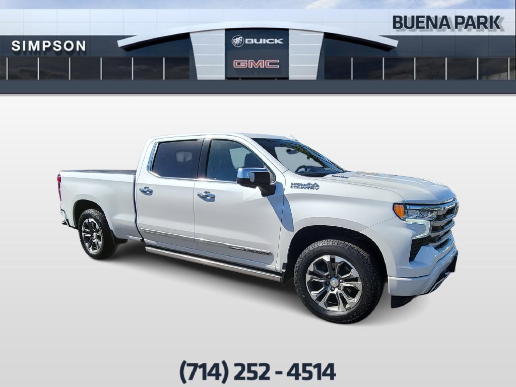 Certified 2022 Chevrolet Silverado 1500 High Country w/ Technology Package AWD/4WD image 2