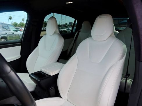 Used 2018 Tesla Model X 100D AWD/4WD image 7