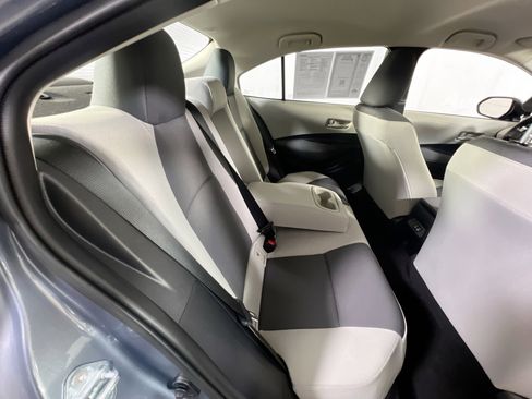 Used 2025 Toyota Corolla LE image 24