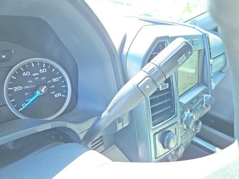 Used 2022 Ford F250 XLT w/ Black Appearance Package image 28