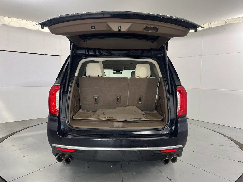 Used 2022 GMC Yukon Denali AWD/4WD image 12