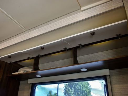 Used 2023 Mercedes-Benz Sprinter 3500 image 39