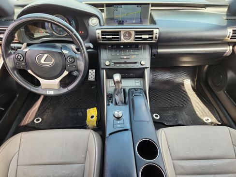 Used 2016 Lexus IS 200t w/ F Sport Package RWD image 27
