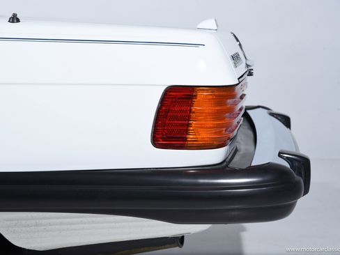 Used 1989 Mercedes-Benz 560 SL image 17