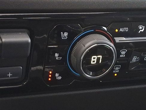 Used 2025 Chevrolet Silverado 3500 High Country w/ High Country Premium Package image 25