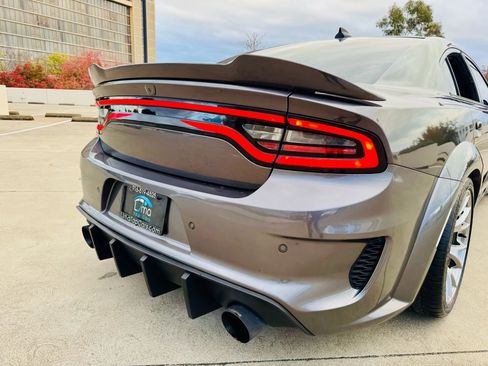 Used 2017 Dodge Charger R/T w/ Driver Confidence Group image 25