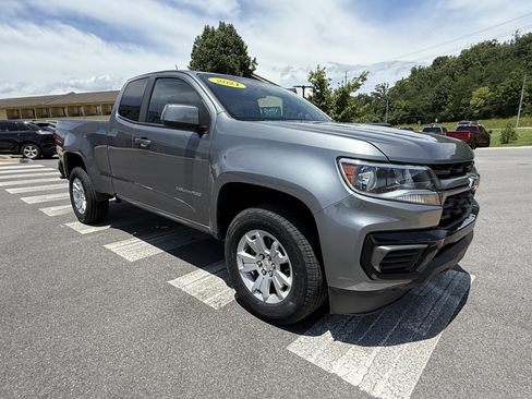 Used 2021 Chevrolet Colorado LT w/ Fleet Safety Package RWD image 3