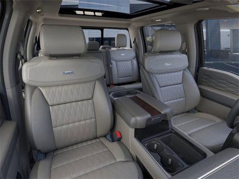 New 2026 Ford F250 Platinum w/ Platinum Plus Package image 10