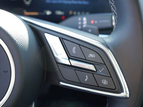 Certified 2025 Buick Envision Preferred image 29