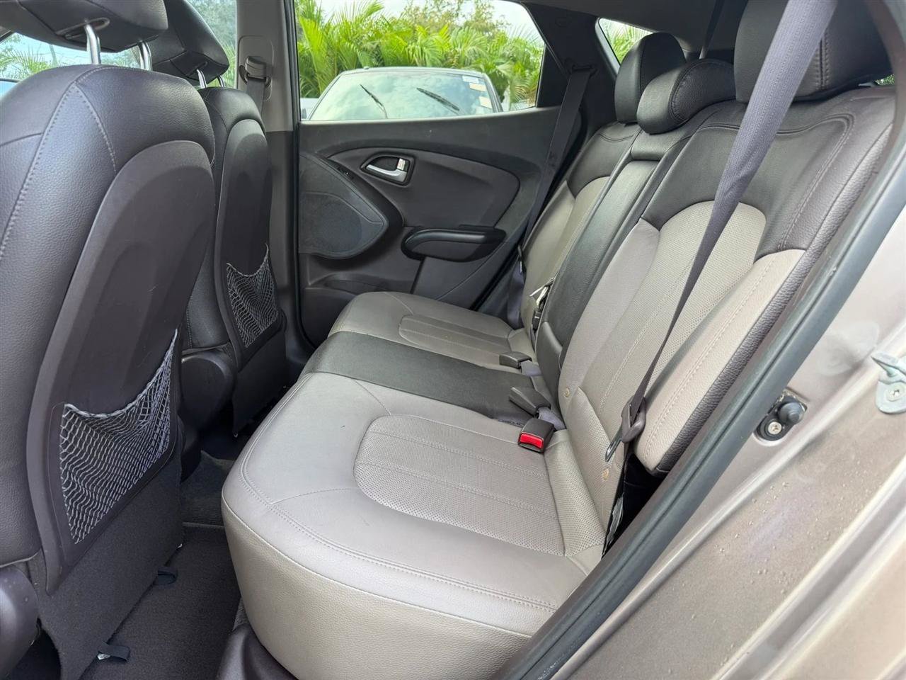 Used 2013 Hyundai Tucson Limited FWD image 28