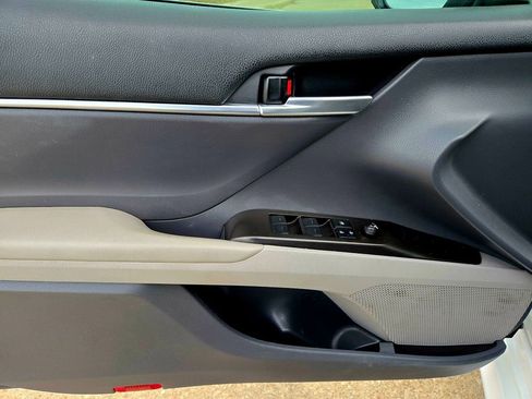 Used 2021 Toyota Camry LE w/ Carpet Mat Package (TMS) image 30