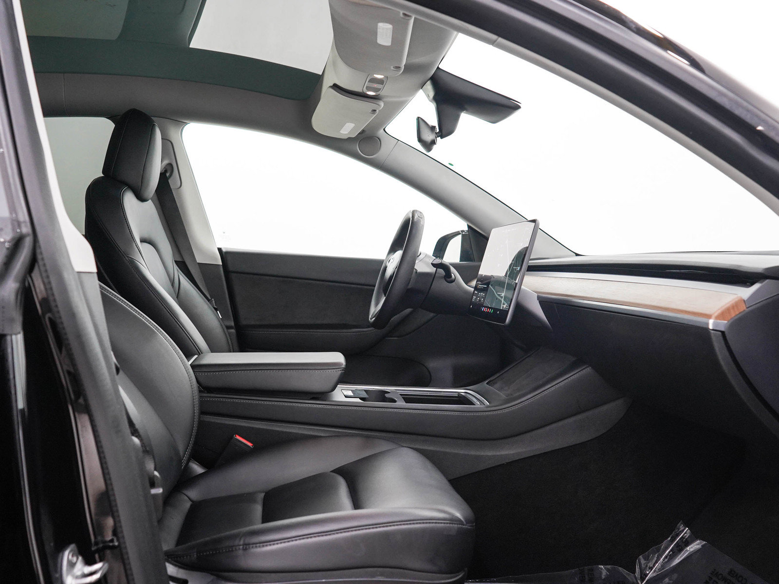 Used 2022 Tesla Model Y Long Range AWD/4WD image 13