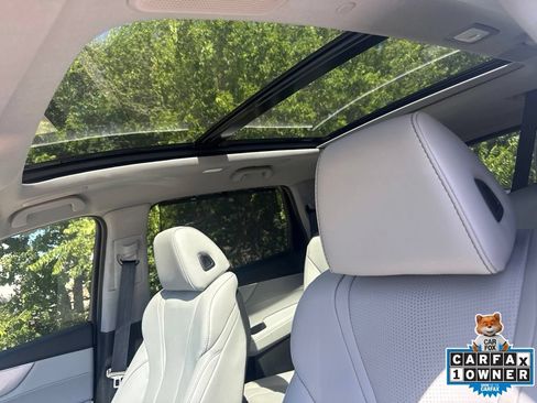 Certified 2026 Acura MDX FWD w/ Technology Package image 14