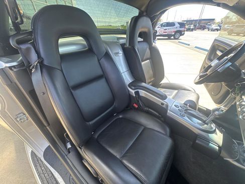 Used 2006 Chevrolet SSR w/ Preferred Equipment Group RWD image 13