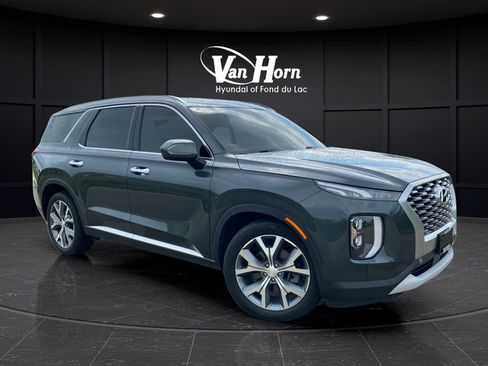 Used 2021 Hyundai Palisade SEL w/ Premium Package FWD image 1