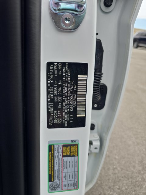 New 2026 Hyundai Elantra SEL Sport FWD image 24