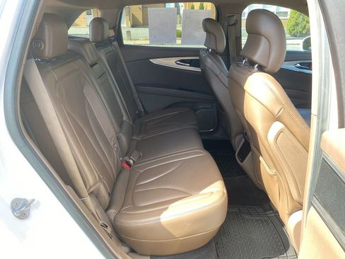 Used 2016 Lincoln MKX Reserve w/ Cargo Utility Package image 27